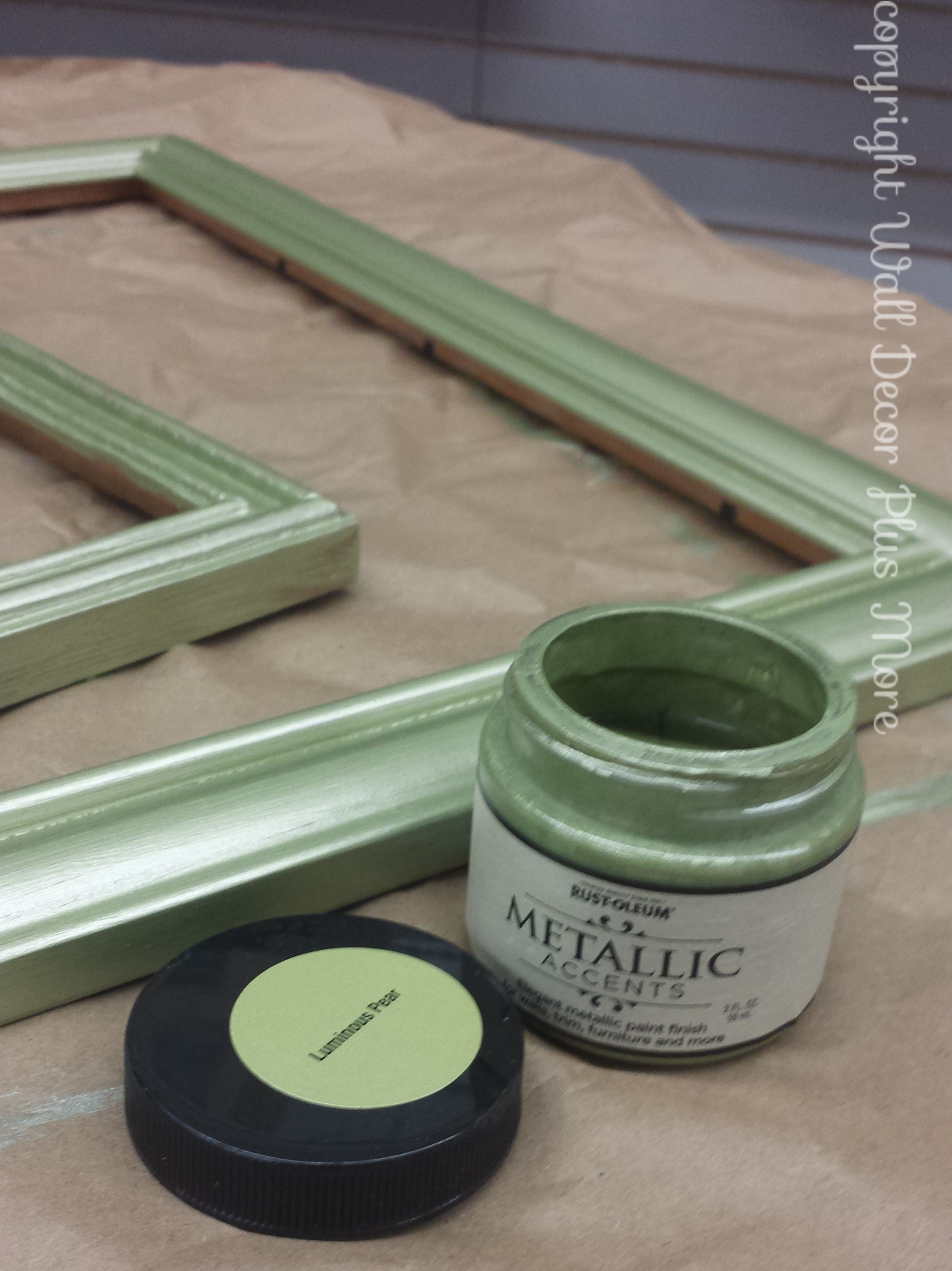 Gorgeous Pear Metallic Sheen paint for floating glass frames