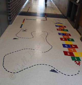 Tip toe dashes sensory path